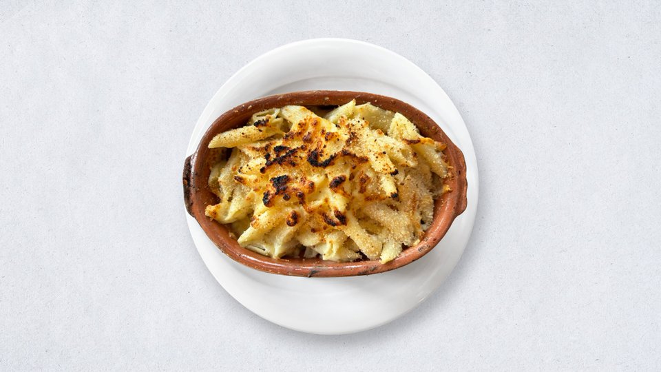 Макарони у белом сосу